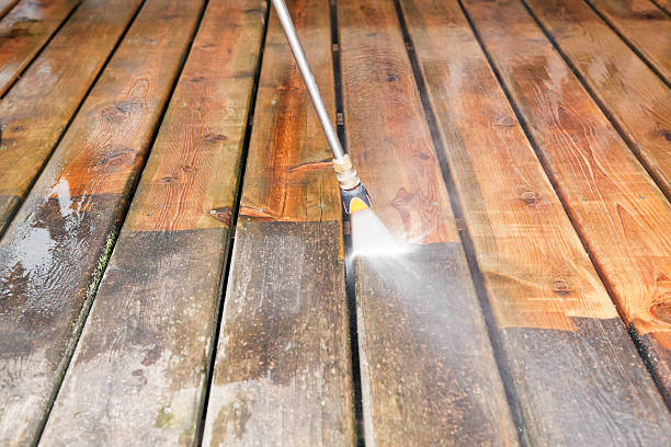 Best Garage Pressure Washing  in Quincy, IL